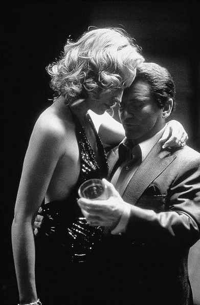 Nicky Santoro (Joe Pesci) and Ginger McKenna (Sharon Stone) in Casino, 1995 Sharon Stone Casino, Casino 1995, Joe Pesci, Stars D'hollywood, Gangster Movies, Casino Movie, Casino Outfit, Good Day Song, Goodfellas