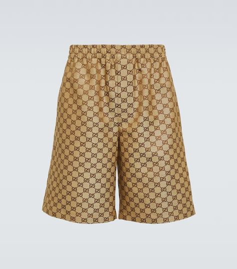 GG canvas shorts in beige - Gucci | Mytheresa Gucci Shorts, The House Of Gucci, Gucci Shop, Guccio Gucci, Beige Shorts, Gucci Outfits, Short Waist, Gucci Men, Printed Linen