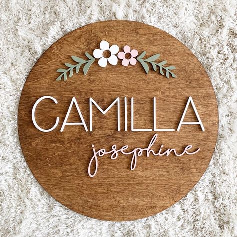 Circle Name Signs, Circle Baby Name Sign, Circle Name Sign, Nursery Wood Sign, Circle Name, Name Plate Design, Sweet Baby Names, Idee Cricut, Name Boards