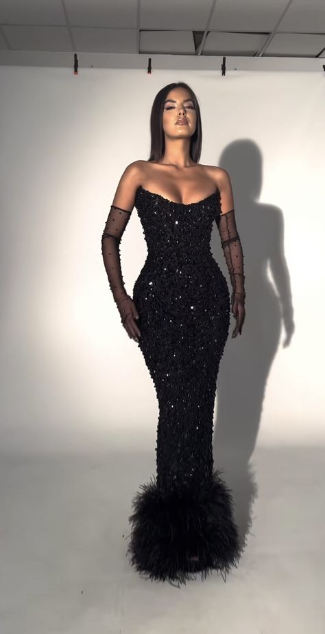 Matric Dress, Baddie Dresses, Matric Dance Dresses, Dinner Gowns, Met Gala Dresses, Gala Outfit, Gorgeous Prom Dresses, 2024 Prom, Senior Prom Dresses