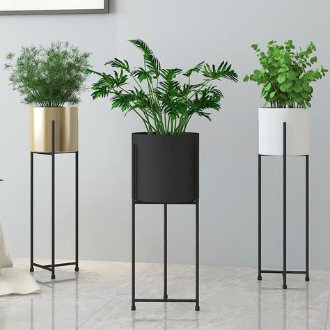 Tall Plant Stands, Support Pour Plante, Pot Art, Modern Plant Stand, Living Room Plants, Metal Plant Stand, Decoration Plante, Plant Decor Indoor, Plant Stand Indoor