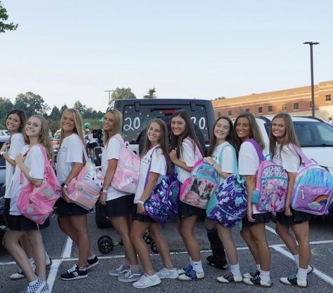 Senior Backpacks, Senior Year Things, Backpack Ideas, Senior Szn, Senior Year Of High School, Parking Spot, School Fits, Senior Year, High School