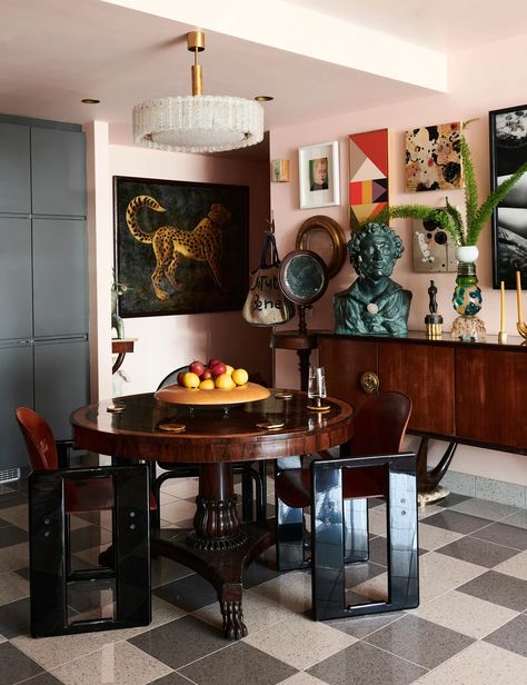 An Early 2000s Apartment Turned ‘Piccolo Palazzo’ 2000s Apartment, Statement Wall Ideas, Funky Dining Room, Statement Wall, Cool Apartments, Eclectic Interior, Leather Dining Chairs, The Design Files, Eclectic Style