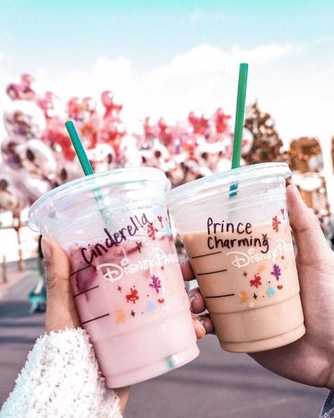 Pastel Filter, Disneyland Travel, Couples Disney, Disney Cute, Disney Photo Ideas, Pink Powder, Disney Photography, Instagram Lifestyle, Disneyland Trip