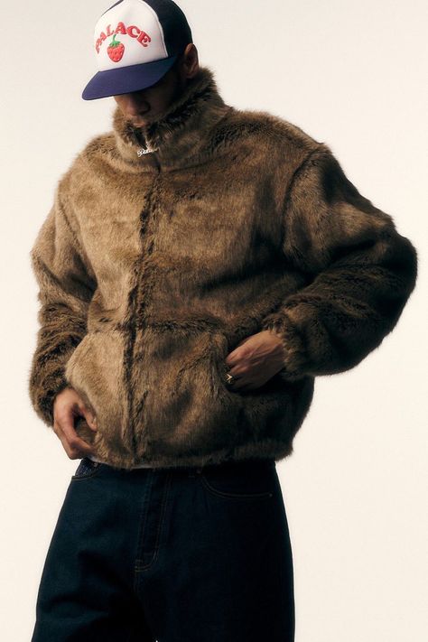 Outlander Magazine on Twitter: "PALACE SS22 Outerwear!🖤… " Palace Skateboards Aesthetic, Fur Jacket Men, North Face Mountain Jacket, Fur Coat Men, Fleece Outfit, Palace Skateboards, Men Coat, Men Coats, Outwear Fashion