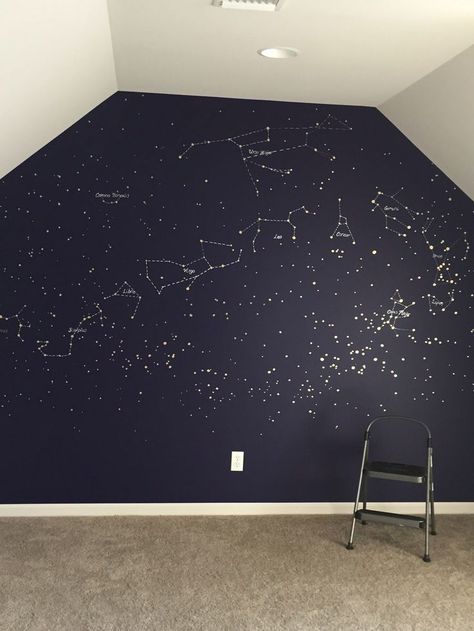 Calliope might have a ainting of the constellations on the wall of her treehouse. Constellation map mural: Painted with gold and silver paint pens in a deep ... Diy Xmas Party Decor, Dream Rooms For Teens, Playroom Mural, Minimalist Dekor, Space Themed Bedroom, Map Murals, Constellation Map, Bedroom Murals, Mural Design