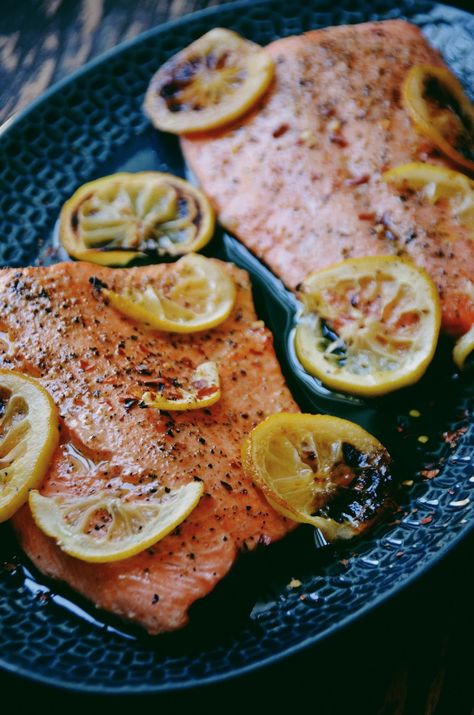 Cold Salmon Recipes, Cold Salmon, Muffaletta Recipe, Salmon With Lemon, Small Bites Appetizers, Sweet Savory Recipes, Broiled Salmon, Lemon Salmon, Holiday Party Foods