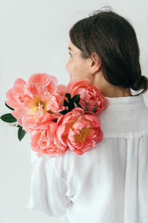 Happy woman with a bouquet of coral sunset peony | premium image by rawpixel.com / Jira Peonies Photography, Woman Holding Bouquet, Coral Sunset, Peony Illustration, Holding Bouquet, Bouquet Photography, Peonies And Hydrangeas, Flower Photoshoot, Happy Woman