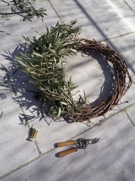 Living Wreaths, Book Scarf, Autumn Olive, Living Wreath, Olive Wreath, Aussie Christmas, Lavender Wreath, Large Wreath, Olive Trees