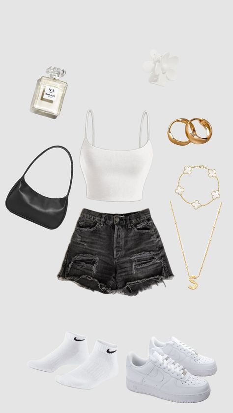 One of my fav summer outfits 🤍☁️🖤💣 Outfit Ideas For Summer, Summer Outfit Collage, Summer Bitmoji Outfits, Cute Nike Outfits, Casual Preppy Outfits, Trendy Outfits For Teens, Outfit Inspo Casual, Trendy Summer Outfits, Cute Lazy Day Outfits