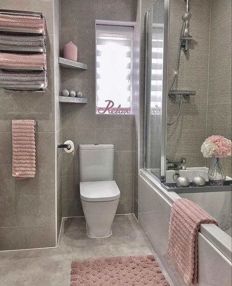 Girl Apartment Decor, Pink Bathroom Decor, Bathroom Decor Themes, Bathroom Decor Luxury, Apartment Living Room Design, Restroom Decor, Aesthetic Bathroom, Dream Apartment Decor, Future Apartment Decor