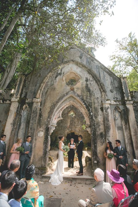 Monserrate Palace Sintra Portugal, Sintra Portugal Wedding, Wedding In Portugal, Wedding Ruins, Sintra Wedding, International Elopement, Portuguese Wedding, Wedding Portugal, Fireplace Room