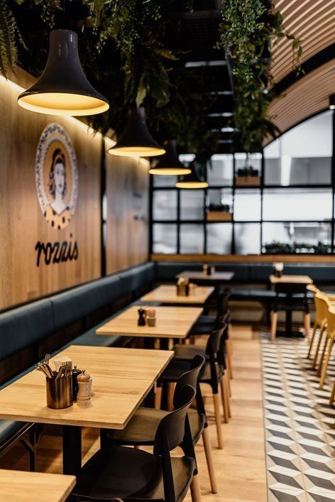 Modern Interior Design Restaurant, Small Restaurant Interior Design Modern, Fastfood Design Interiors, Restaurant Interior Design Creative, Resturant Interior Design, Small Restaurant Interior, Restaurant Interior Design Modern, Italian Restaurant Interior Design, Rustic Restaurant Interior