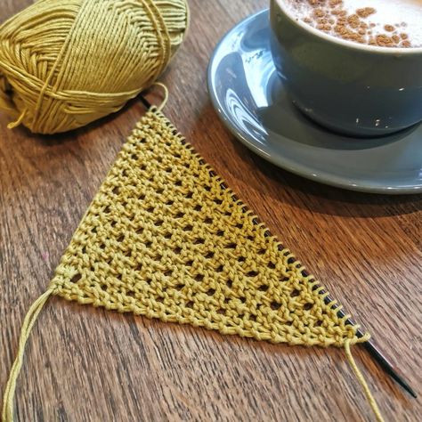 There is sunny lime colored knit bandana in lacy stitch pattern and a cup of coffee on the table Knit Headscarf Pattern Free, Bandana Knitting Pattern Free, Lace Bandana, Scarf For Summer, Knit Bandana, Knitted Accessories, Bandana Pattern, Bandana Style, Beginner Knitting