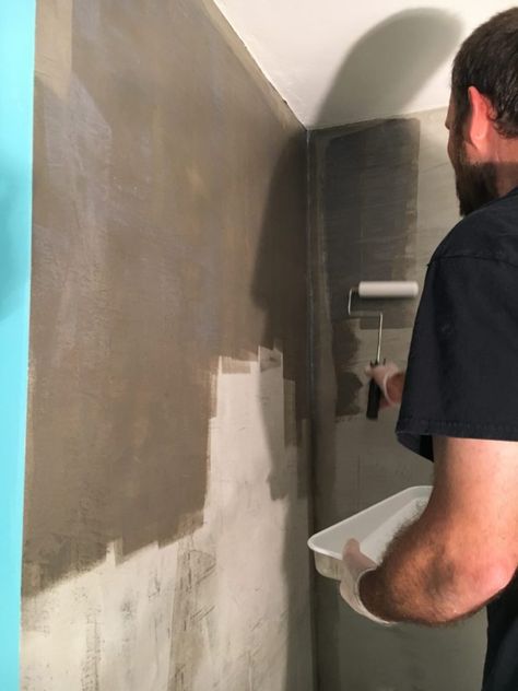 Concrete Bathroom Shower - Handyman Larry Diy Concrete Bathroom Floor, Small Concrete Bathroom Ideas, Concrete Shower Walls Diy, Concrete Tubs Bathtubs, Cement Shower Walls, Cement Bathrooms, Concrete Shower Ideas, Concrete Bathroom Walls, Cement Bathroom Ideas