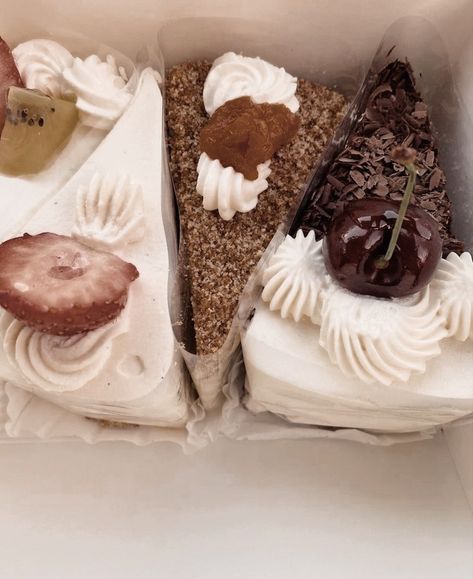 cake slices assortment Cake, Packaging, Cake Slice Packaging, Cake Slices, Cake Packaging, Cake Slice, Drinks, Quick Saves