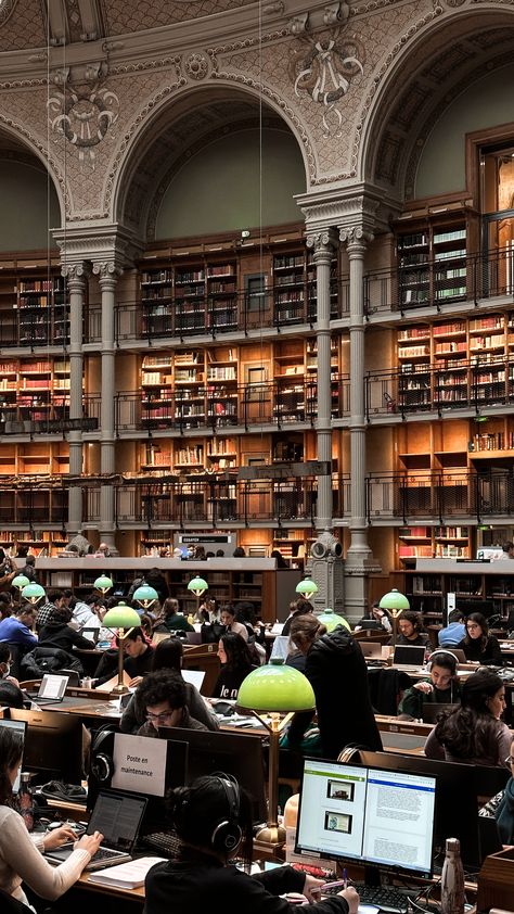 Study In Paris, Markets Aesthetic, Museums Paris, Hidden Aesthetic, Hec Paris, Paris Gardens, In Paris Aesthetic, Parisian Balcony, Paris Museums