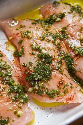 Chimichurri Chicken Recipe, Recipes For Dinner Mexican, Ideas For Chicken, Argentinian Chimichurri, Easy Paleo Dinner Recipes, Dinner Mexican, Chicken Breast Oven, Chimichurri Chicken, Chicken Recipes For Dinner