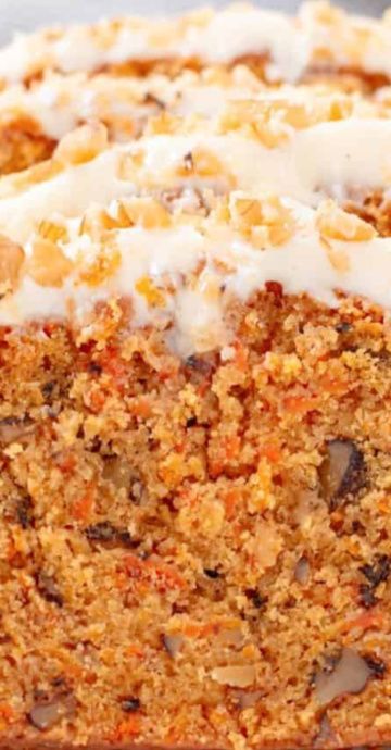 Carrot Cake Loaf Recipe, Carrot Sheet Cake, Recipe Carrot Cake, Carrot Bread Recipe, Carrot Cake Bread, Carrot Loaf, Carrot Cake Loaf, Cake Loaf, Cake With Cream Cheese Frosting