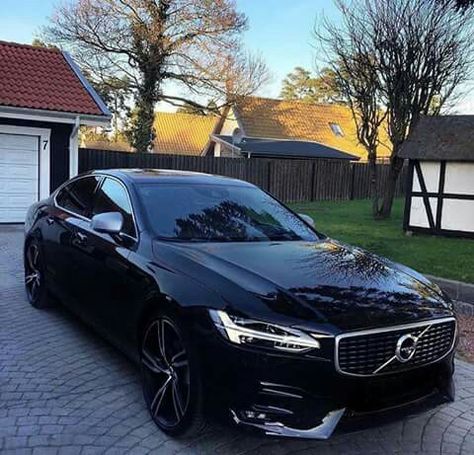 Volvo Car, Volvo S90, Toyota Alphard, Volvo V60, Car Goals, Volvo S80, Volvo Cars, Classy Cars, Volvo S60