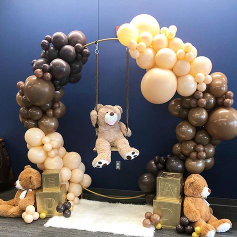 Teddy Boy Style, We Can Bearly Wait Theme, Baby Shower Balloon Arch, Balloon Artist, Bearly Wait, Balloon Kit, Balloon Backdrop, Diy Garland, Arch Kit