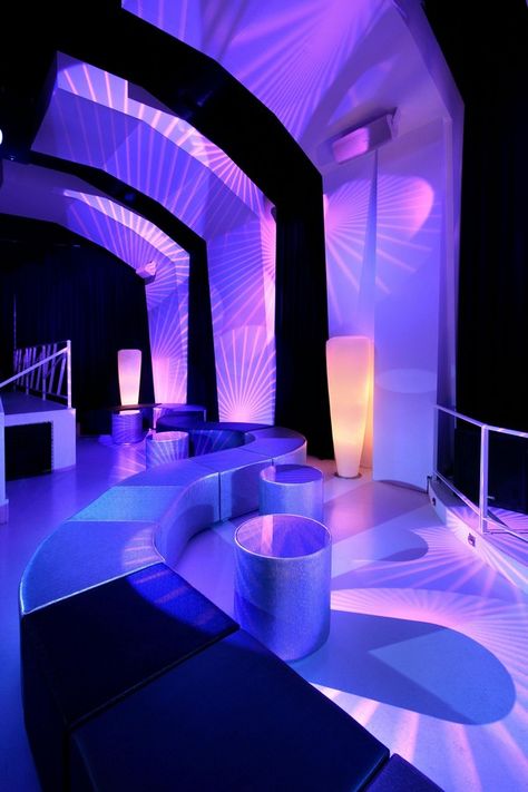 MOST AMAZING INTERIOR DESIGNS | Interior design: Amazing Nightclub Interior Design Ideas in Barcelona Club Lighting, Nightclub Design, Event Lighting, Club Design, Bar Lounge, Stage Design, Commercial Design, Bar Design, Restaurant Bar