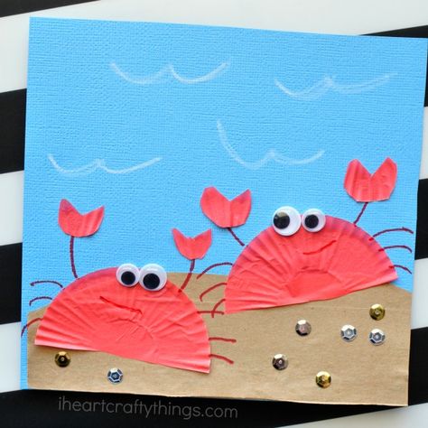 Ocean Kids Crafts, Crab Craft, Cupcake Liner Crafts, Crab Crafts, Christmas Preschool, Sea Crafts, Summer Crafts For Kids, Ocean Crafts, Daycare Crafts