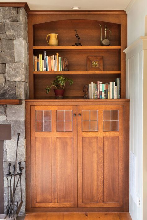 Bookshelves Tv, Craftsman Built Ins, Craftsman Style Living Room, Bookshelves Cabinets, Dining Room Cabinets, Craftsman Cabinets, Craftsman Living Room, Craftsman Fireplace, Custom Shelves