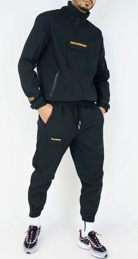 Mens Tracksuit Set, Athleisure Men, Men Fashion Casual Shirts, Stylish Hoodies, Shirt Design Inspiration, Track Suit Men, Cool Outfits For Men, Tracksuit Set, Hoodie Outfit