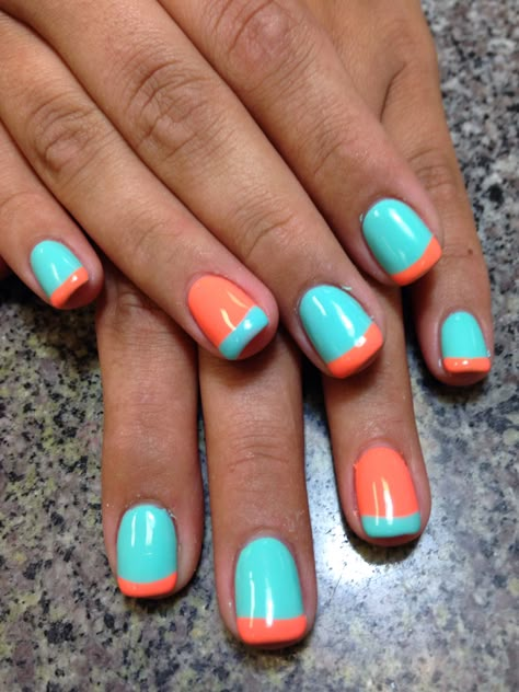 Aqua Coral Nails, Summer Nails Teal And Pink, French With Color Nails, Fun Teal Nails, Turquoise Gel Nails Design, Coral And Teal Nails Color Combinations, Teal Coral Nails, Teal And Orange Nail Designs, Teal Nail Designs Summer