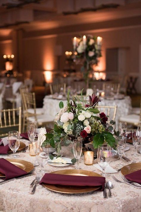 Reception Hotel, Burgundy Wedding Centerpieces, Gold Wedding Centerpieces, Reception Table Settings, Diy Wedding Reception, Wedding Table Linens, Fall Wedding Centerpieces, Wedding Reception Tables, Wedding Table Decorations