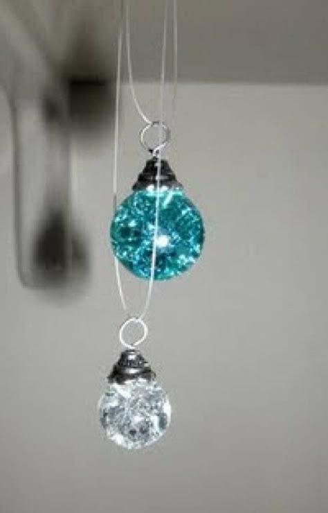 Crafty Tuesday: How to Bake Marbles | Woodbury, CT Patch Baked Marbles, Ice Water, Pretty Pendant, Crafty Craft, Mod Podge, Crafty Diy, Diy Schmuck, Bijoux Diy, Diy Projects To Try