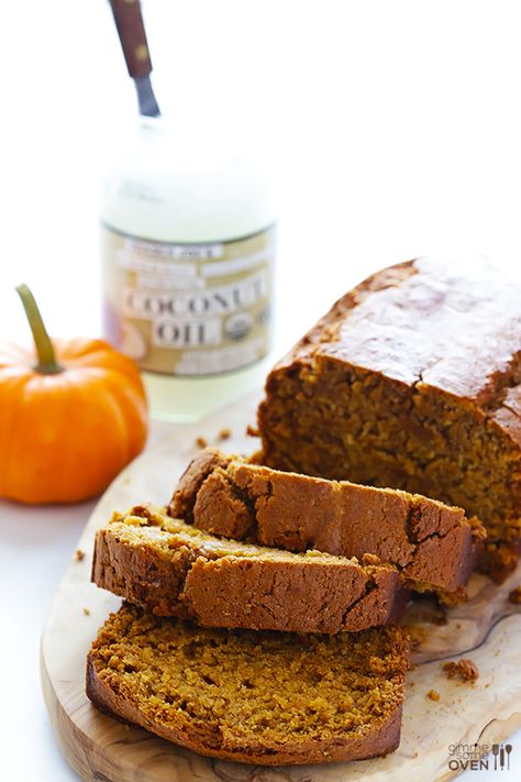 Pumpkin Recipes, Coconut Oil Recipes, Gimme Some Oven, Pumpkin Bread Recipe, Fall Baking, Pumpkin Bread, Sweets Treats, Bread Recipe, Vegetable Oil