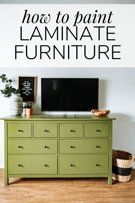 Tips and tricks for painting laminate furniture. You can give your old IKEA furniture a makeover using these tips! #ikea #furniture #diy #paintedfurniture Laminate Furniture Makeover, Paint Laminate Furniture, How To Paint Laminate, Cheap Furniture Makeover, Easy Furniture Makeover, Painting Laminate Furniture, Painting Ikea Furniture, Koti Diy, Painting Laminate