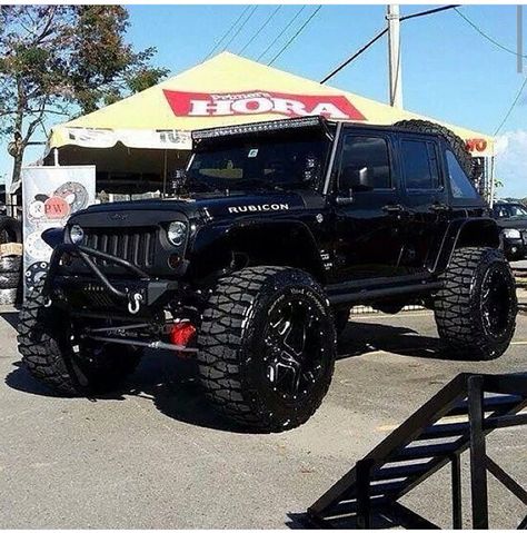 BLACK ON BLACK JEEP JK (with my favorite tires) NITTO MUD GRAPPLER TIRES Mobil Off Road, Jeep Wheels, Badass Jeep, Jeep Photos, Custom Jeep Wrangler, Motor Mobil, Black Jeep, Ford Mustang Car, Lifted Jeep