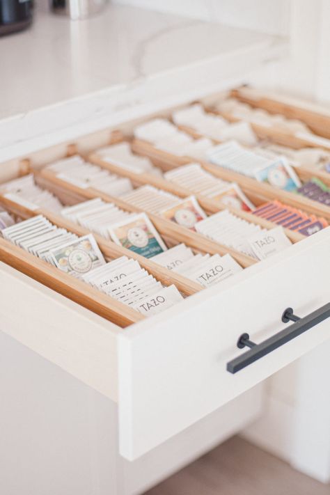 Get a Tea Drawer Just Like Abby! - DIY Tea Drawer • Beijos Events Tea Organization Storage, Tea Drawer, Beverage Station, Diy Tea, Tea Organization, Tea Station, Organized Home, Tea Diy, Kitchen Organisation