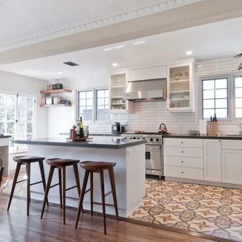 Tile To Wood Transition Ideas | Houzz Tile To Wood Transition, Kitchen Cabinets And Backsplash, Backsplash Kitchen White Cabinets, Backsplash For White Cabinets, Ceramic Backsplash, Transition Flooring, Countertops White, White Kitchen Backsplash, Dining Room Floor