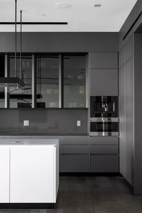 These Modern Kitchen Cabinets Will Have You Saying Goodbye to Open Shelves Modern Grey Kitchen, Grey Kitchen Designs, Modern Kitchen Interiors, Contemporary Kitchen Design, Modern Kitchen Cabinets, Grey Kitchen Cabinets, Interior Modern, Kitchen Room Design, Kitchen Furniture Design