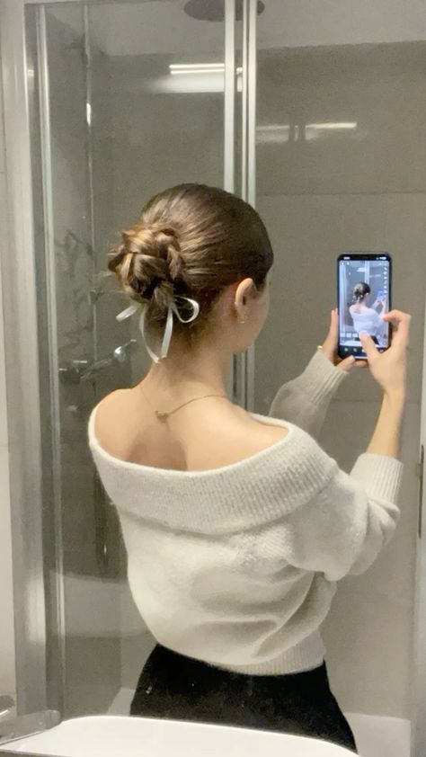 Unique Ballet Buns, Bun Hairstyles Ballet, Hair Bun With Bow, Bun Bow Hairstyle, Cute Ballet Buns, Ballerina Hairstyles Ballet Buns, Ballet Hair Styles, Bun With A Bow, Hairstyles For Ballet