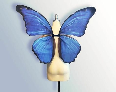 Blue Butterfly Costume, Dryad Costume, Butterfly Halloween Costume, Butterfly Wings Costume, Belle Halloween, Butterfly Halloween, Blue Butterfly Wings, Costume Wings, Fairy Halloween Costumes