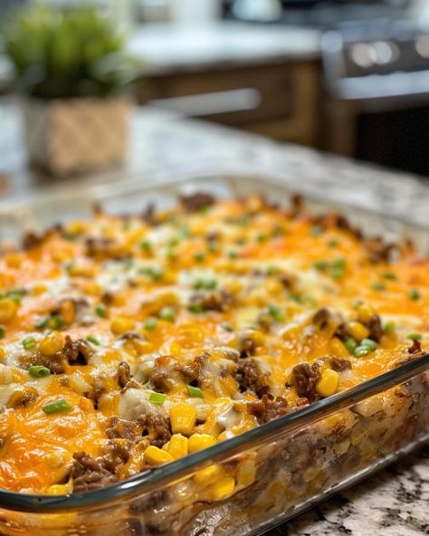 My hubby always craves this 'Cattle Drive' casserole! It's a winnner! Skillet Cowboy Casserole, Healthy Cassorles Recipes Easy, Cowboy Drive Casserole, Country Casserole Recipes, Fall Recipes Casserole, Comfort Food Recipes Ground Beef, 5 Can Casserole, Casseroles With Vegetables And Meat, Cowboy Cattle Drive Casserole