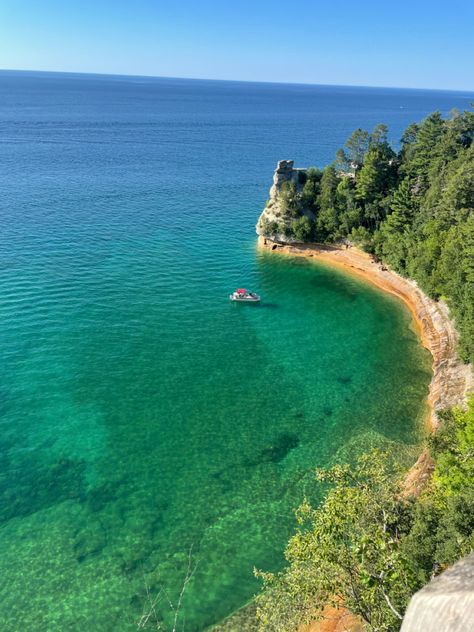 very pretty water and scenery
blue and clear water Michigan Aesthetic, Pictured Rocks Michigan, Michigan Landscape, Michigan Nature, Pictured Rocks, Dutch Braid Hairstyles, Lansing Michigan, Pretty Aesthetic, Aesthetic Nature