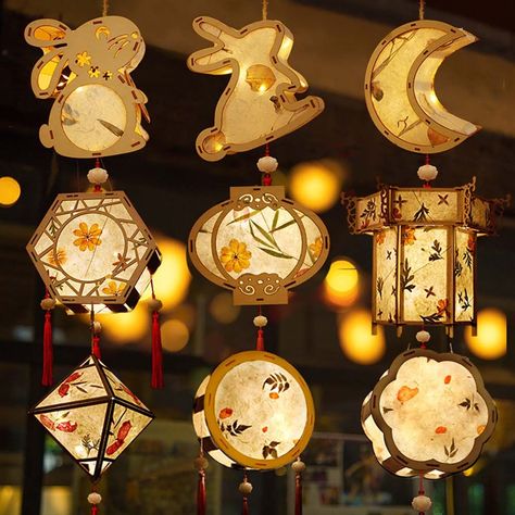 Mid Autumn Festival Craft, Chinese Lanterns Diy, Handmade Lanterns, Paper Lantern Decor, Paper Lanterns Diy, Lantern Ideas, Chinese Lantern, Flower Lamp, Diy Lanterns