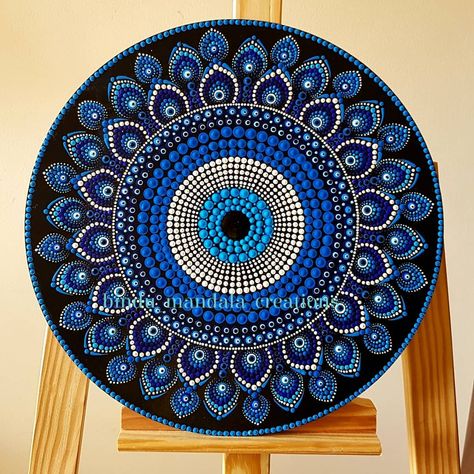 Mandala Canvas Painting Easy, Evil Eye Dot Mandala Art, Dot Mandala Art For Beginners, Evil Eye Mandala, Mirror Mandala, Lippon Art, Pencil Drawings Of Love, Eye Mandala, Dot Mandala Art