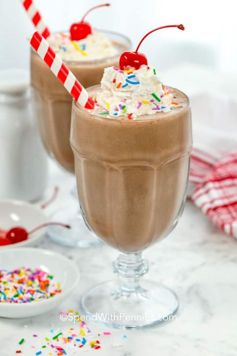 Homemade chocolate milkshakes are the best dessert any time of the year! Enjoy this simple 3 ingredient recipe for a thick and creamy milkshake that is, dare I say, the best in the world! Top with your favorite ice cream toppings, like peanut butter, mint, or even gummy worms for a treat that is totally your own. #spendwithpennies #chocolatemilkshake #drink #milkshakerecipe #beverage #dessert Homemade Chocolate Shake, Homemade Milkshake Recipe Easy, Best Chocolate Milkshake Recipe, Homemade Chocolate Milkshake, Easy Chocolate Milkshake Recipe, Chocolate Ice Cream Milkshake, Fudge Ice Cream Cake, Chocolate Milkshake Recipe, Chocolate Shake Recipe