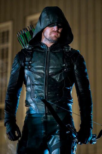 Arrow Serie, Steven Amell, Arrow Cosplay, Oliver Queen Arrow, Arrow Tv Series, Arrow Cw, Stephen Amell Arrow, Arrow (tv Show), Arrow Oliver