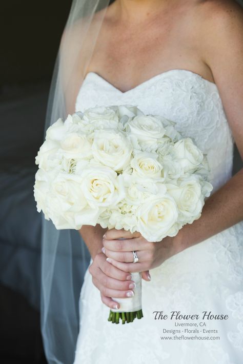 Bridal Bouquet With Hydrangeas And Roses, Bride Dress And Bouquet, Bride White Flower Bouquet, White Round Bridal Bouquet, White Bride Bouquets Elegant, Tibet Rose Bouquet, Full White Bridal Bouquet, Bride Bouquet Roses White, Wedding White Rose Bouquet