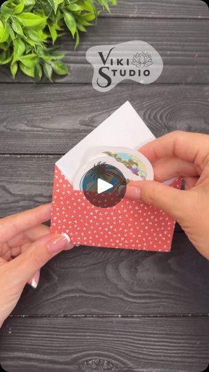 How To Make An Envelope For A Gift Card, How To Make Envelope, Gift Card Envelope Diy, Easy Paper Envelope, Envelope Wrapping, Envelope Diy Paper, Origami Envelope Easy, Envelope Folding, Envelope Origami