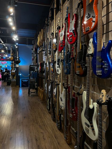 Guitar Shop Aesthetic, Music Store Aesthetic, Jack Pop, Music Store Design, Thift Store, Denmark Street, Guitar Aesthetic, Acid Bath, Guitar Store