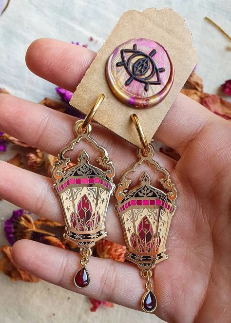 Crystal Lantern, Lantern Earrings, Witch Accessories, Interchangeable Earrings, Light Earrings, Earrings Etsy, Jewelry Earrings Hoops, Grunge Fashion, Pendant Earrings